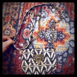 Cross body wallet/purse